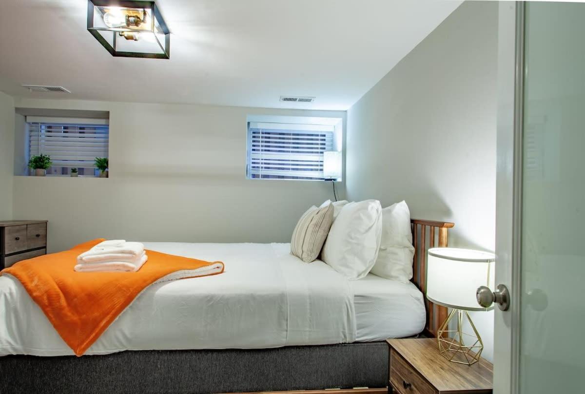 Апартаменти 2-Br Petworth Pad Walk To Metro Subway Вашингтон Екстер'єр фото